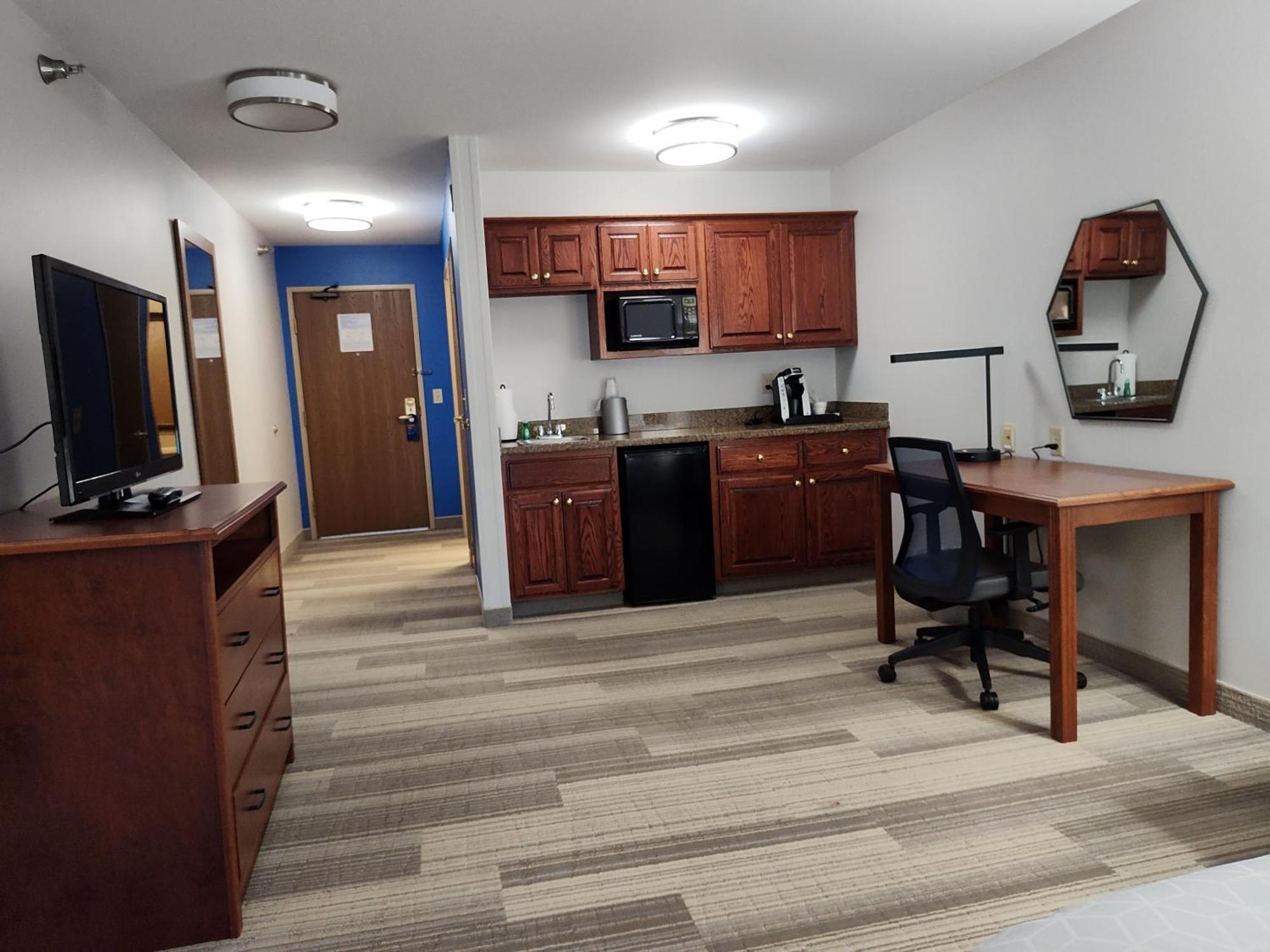 Holiday Inn Express Hotel & Suites Sioux Falls At Empire Mall By Ihg Exterior foto