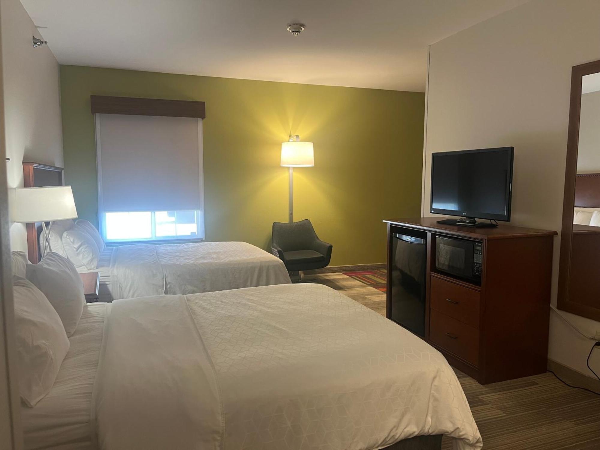 Holiday Inn Express Hotel & Suites Sioux Falls At Empire Mall By Ihg Exterior foto